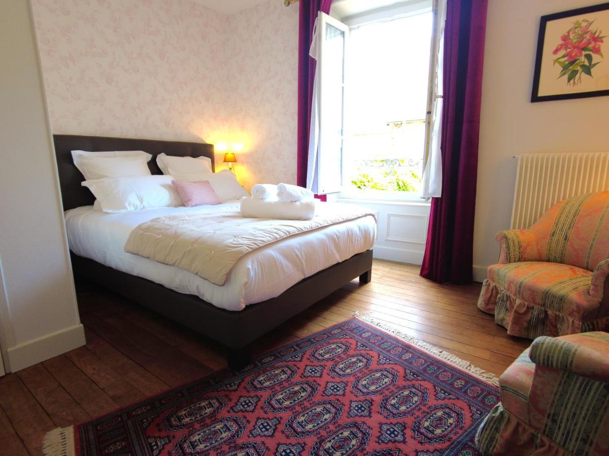 Maison D'Hotes De Charme - Au Lys Blanc Châteauroux 外观 照片